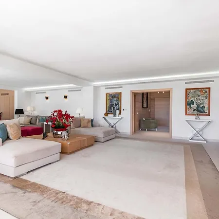 For Rent In Marbella Holiday home Estepona